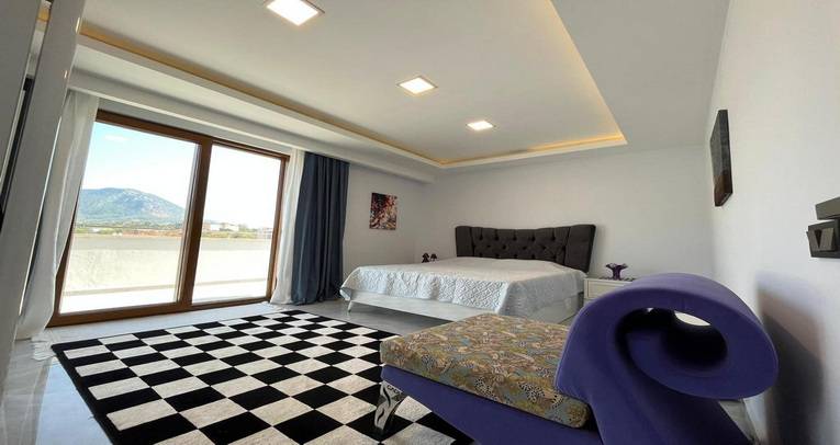 Luxury 3+1 and studio apartment in Oba
